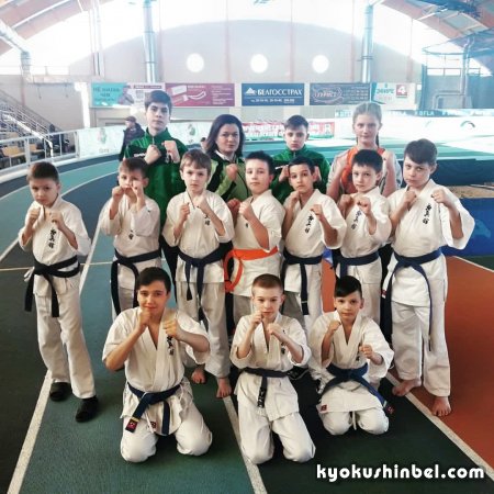 Юные гомельские каратисты с триумфом вернулись с соревнований из Могилёва