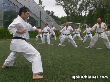 Фото-репортаж о 8-м международном летнем лагере по киокушин-кан карате  "Варна -2014"